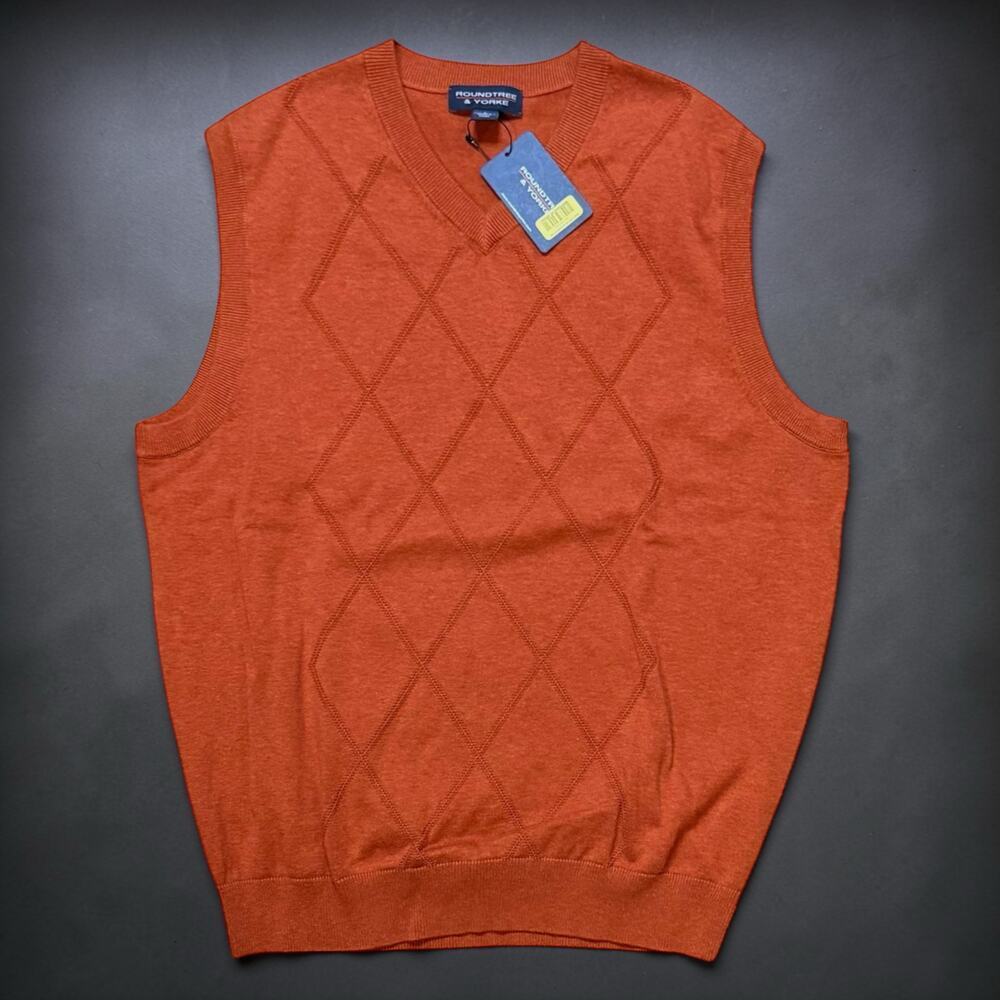 NWT Roundtree & Yorke Sweater Vest Mens Orange Rust Solid Argyle Pattern Sz L